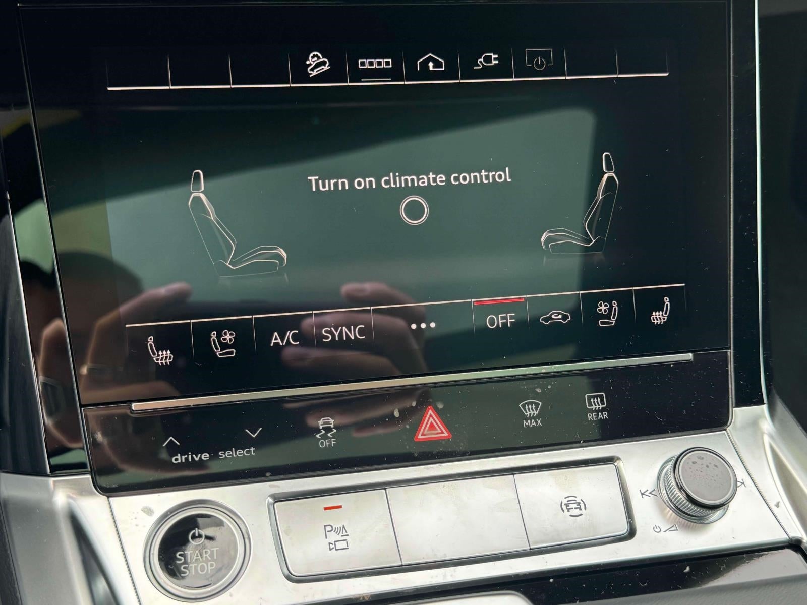 2024 Audi Q8 e-tron Sportback Premium Plus